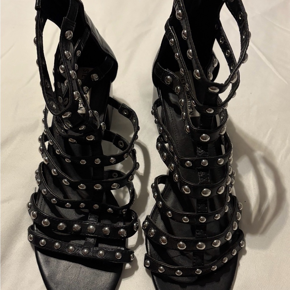 Steve Madden Black Strappy Studded Sandals
